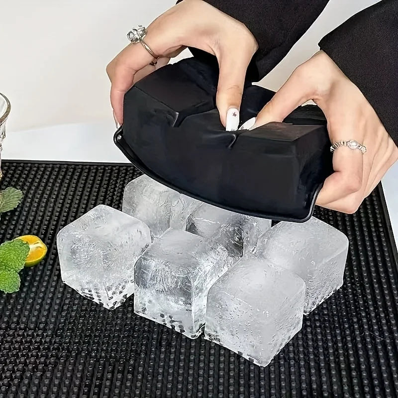 4/6/8 Grid lce Cube Tray Sicone Mold Large Food Grade lce Cube Mold DIY Candy Ice Maker lce Cube Tray Bar Pub Wine Blocks Maker