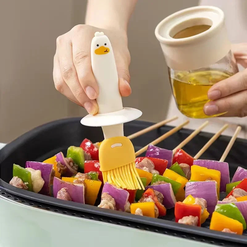Household silicone oil brush with bottle - kitchen pancake food-grade barbecue baking all-in-one oil brush bottle
