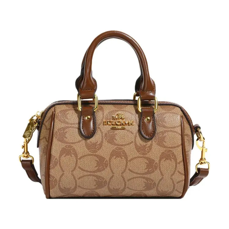 Vintage Luxury Crossbody Diaper Bag: Elegant Women's Handbag With Designer Letter Logo And Large Capacity For Messenger Tote