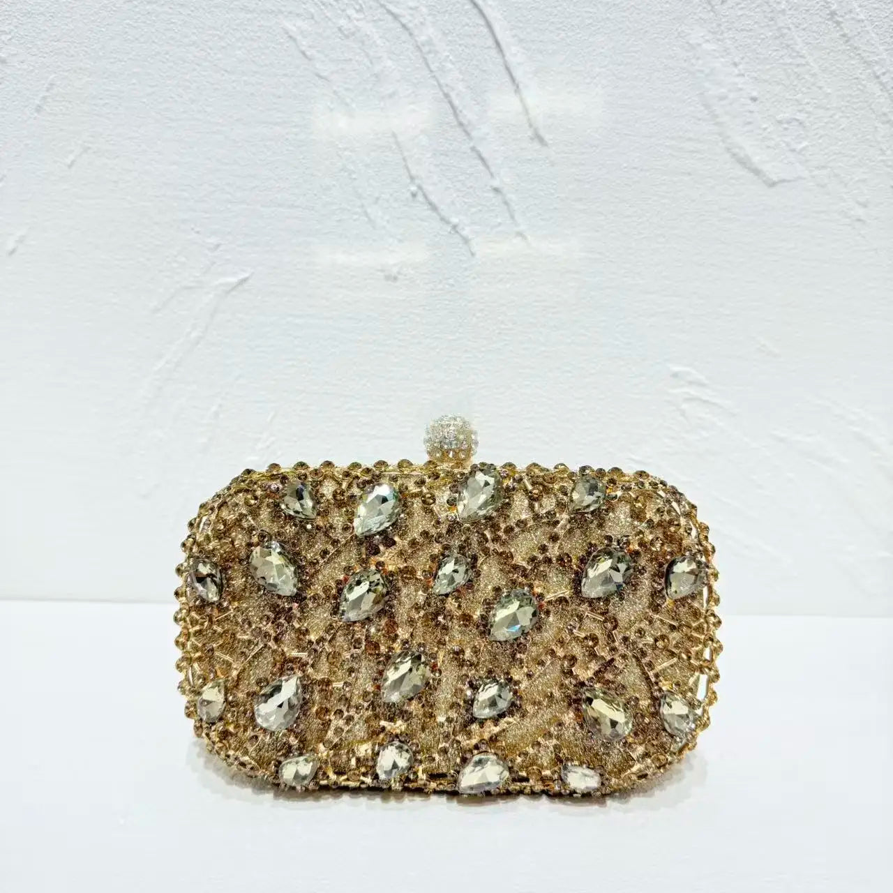 Women Red Crystal Evening Bags Lady Stone Handbag Bridal Diamond Clutch Purse Female Metal Minaudiere Wedding Party Clutches Bag