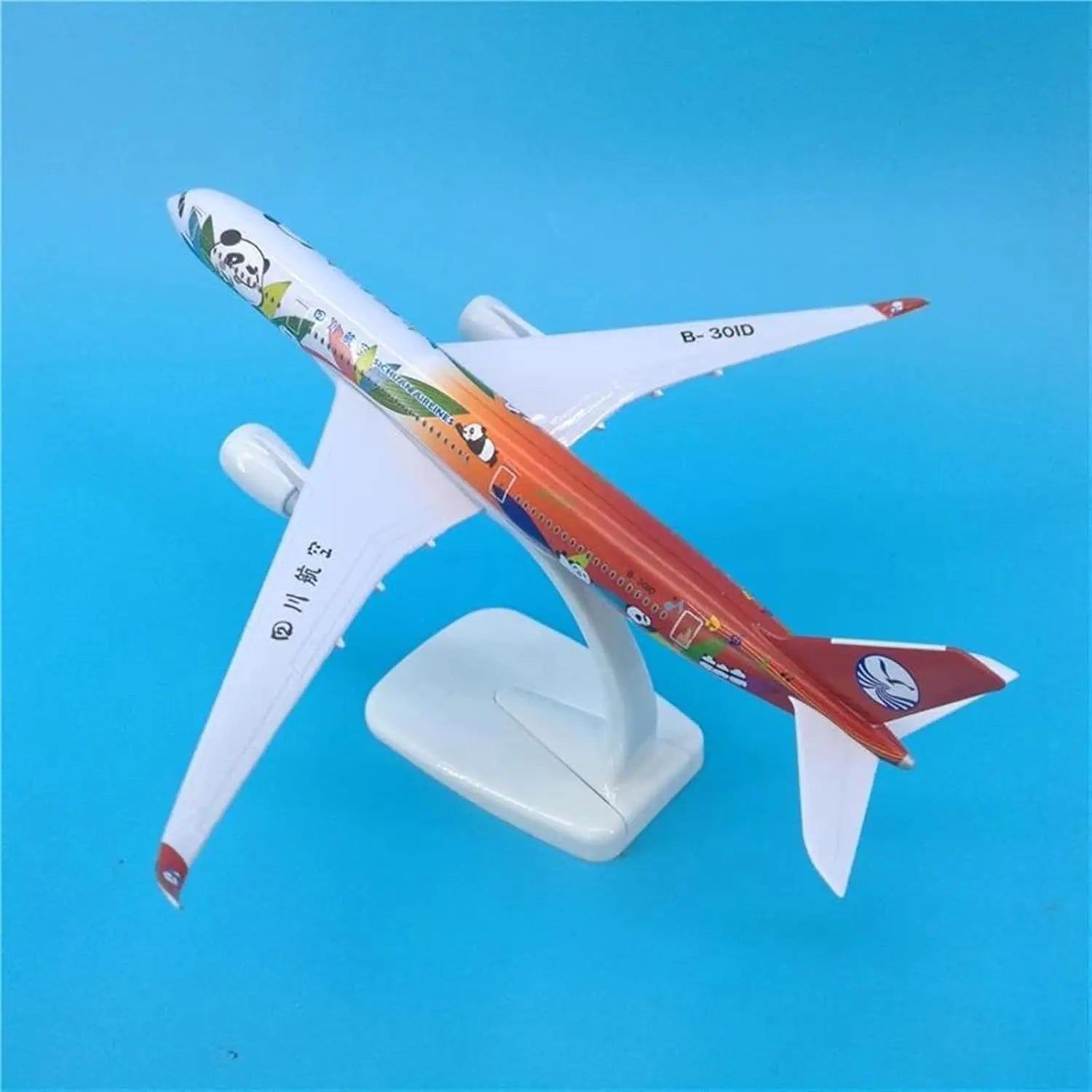 Aircraft Model Alloy Simulation 20CM for Sichuan Airlines for Airbus A350 Simulation Panda Painting Miniature Desk Decoration