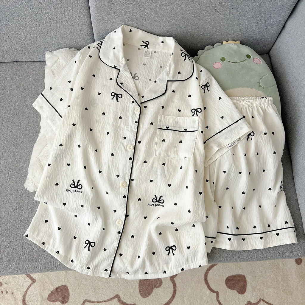 Women's Summer Thin Pajamas with Heart-Shaped Bow Pattern, Short-Sleeved Shorts, Sweet and Cute, Can Be Worn Outside in Summer, Two-Piece Home Wear Set