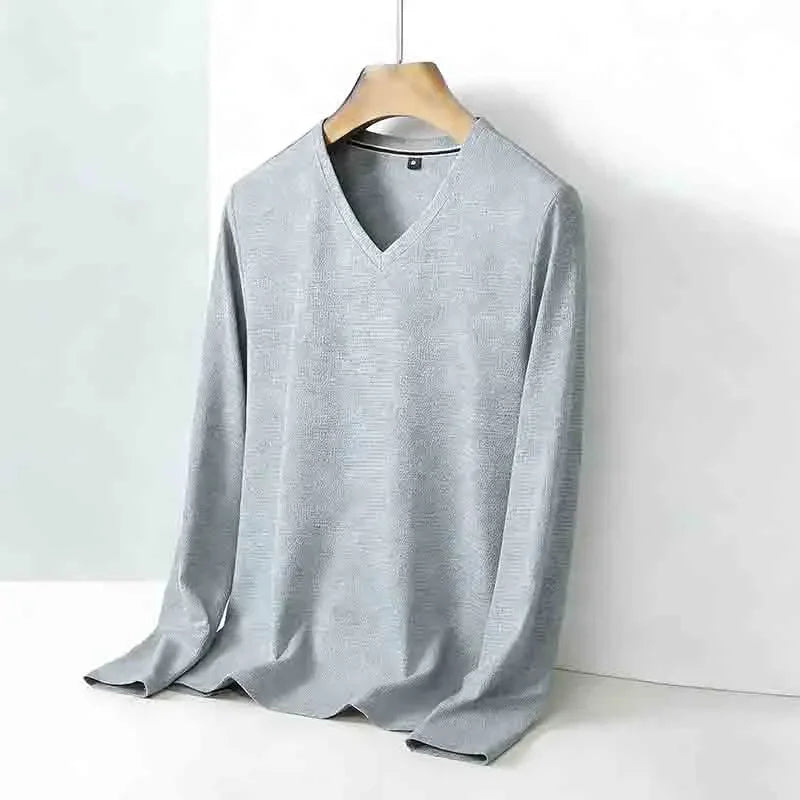 Basic Men's Light Gray V-neck Long Sleeve T-shirt Textured Fabric Casual Top for Everyday Outfits