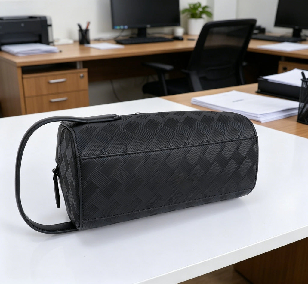 Waterproof Hanging Toiletry Bag Large Capacity Multilayer Travel Cosmetic Wash Organizer Pouch for Men Women Outdoor Trip