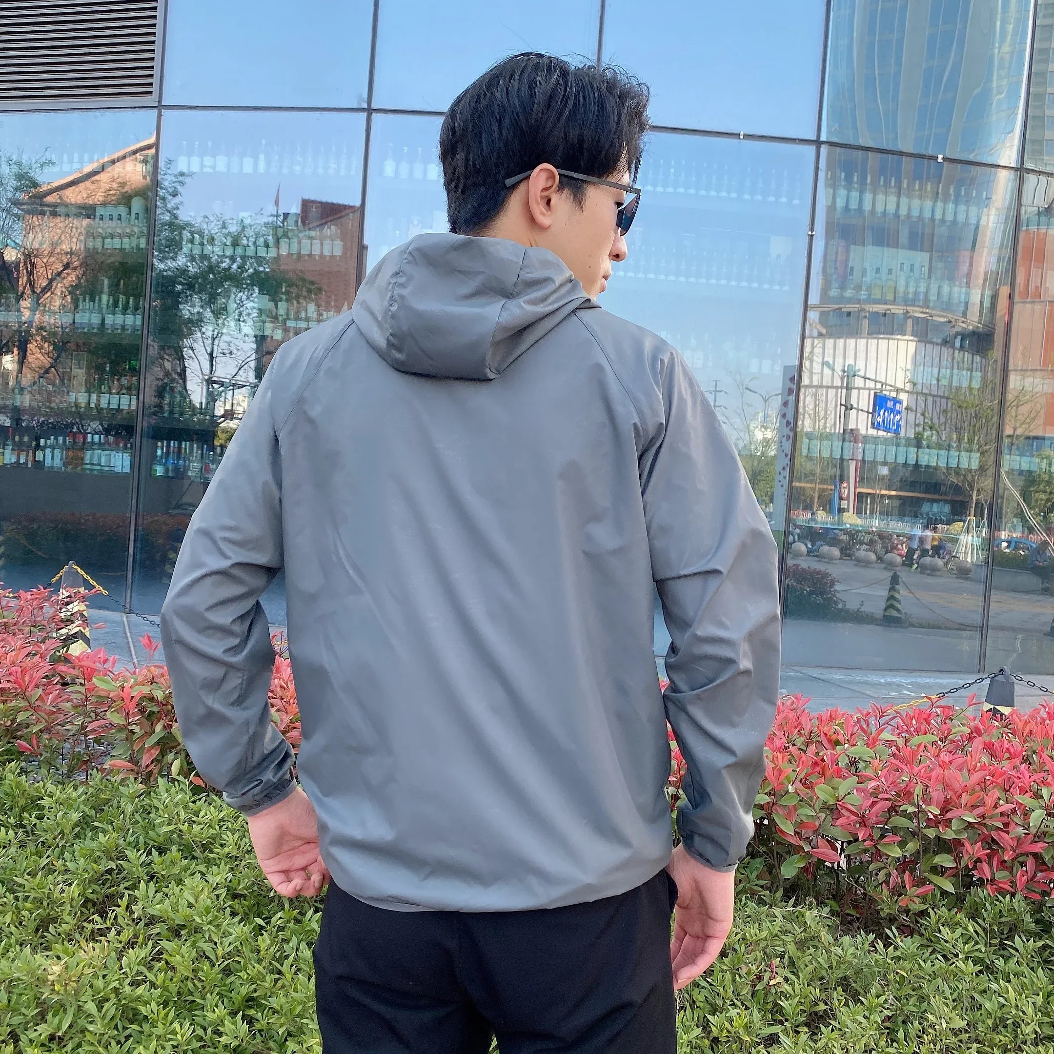 Casual Anti-scratch Windbreaker for Men Hiking Jacket Ultra Thin Sun Protective Coat Versatile Fishing Coats Fashion Clothes