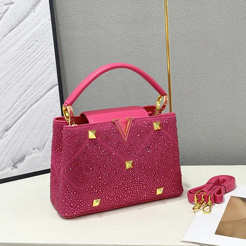 2025 Luxury Fashion New Desgin Diamonds Women's Handbags Ladies Leather Rivets Shoulder Crossbody Bag Evening Party Shell Bags