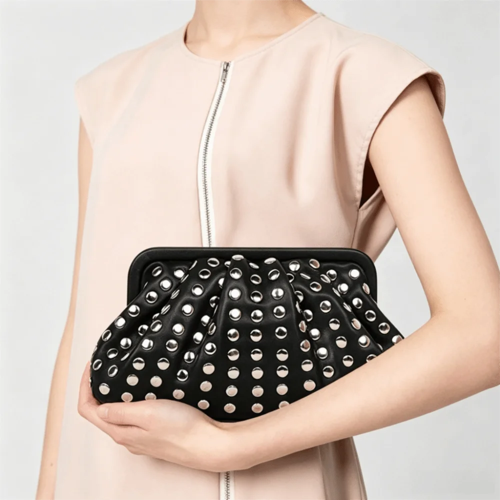 Vintage Clutch Purse Rivet Detail PU Leather Shell Shape Wallet Magnetic Buckle Pleated Design Handheld Evening Bag for Women