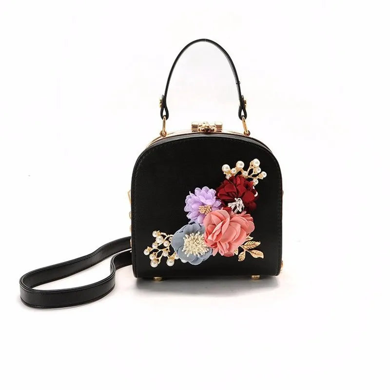2025 Metal Clip Small Square Bag New Fashion Dinner Flower Shoulder Diagonal Handbag Bags Shoulder Bags