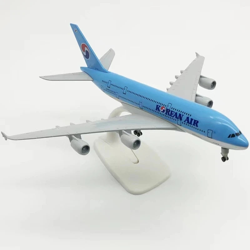 20cm Airplane Model Toy Korean Air A380 Diecast Airplane Model with Wheels Collectible Gift Airplan for Collections And Displays