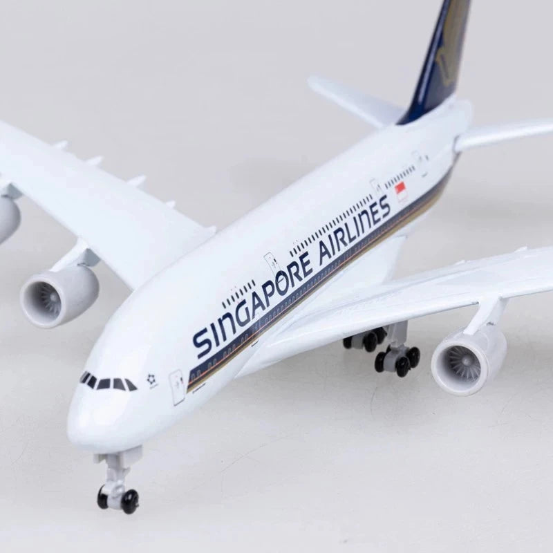 20CM Metal Alloy Aircraft Model A380 Singapore Airlines Airplane Diecast Children Toys Plane Model Toy Child Boys