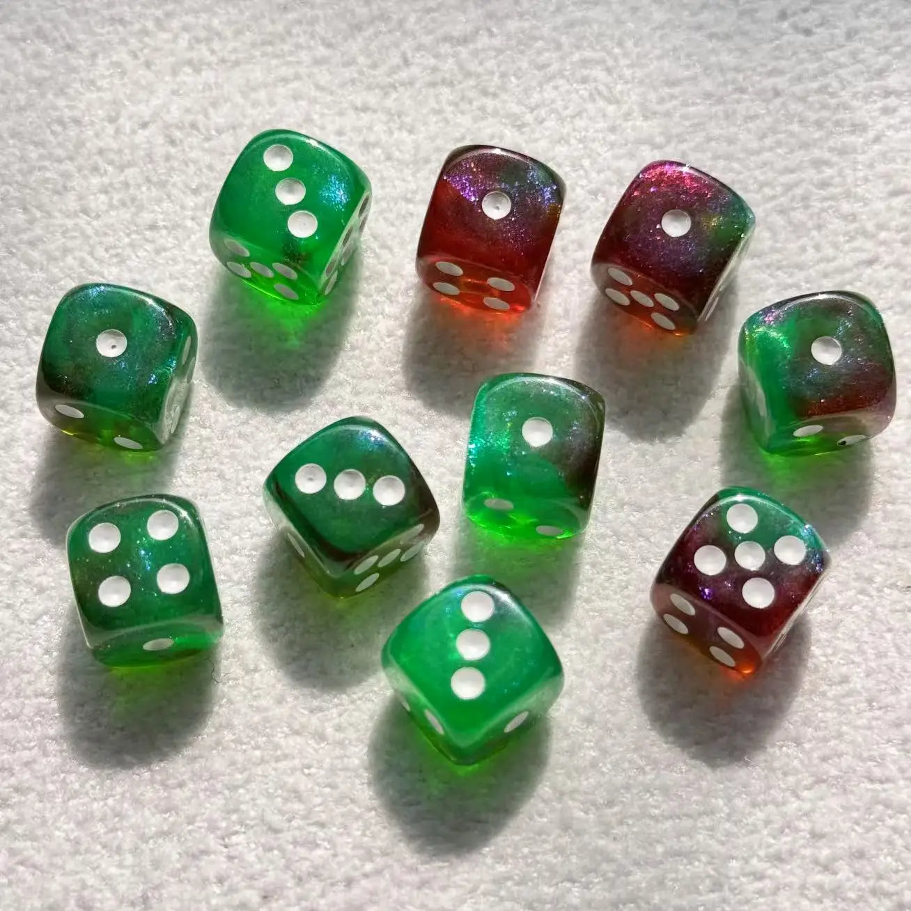 10pcs/Set 12mm Transparent Color With Glitter Texture Dice for Casino Tabletop Games Sparkling Resin Role-Playing Accessories