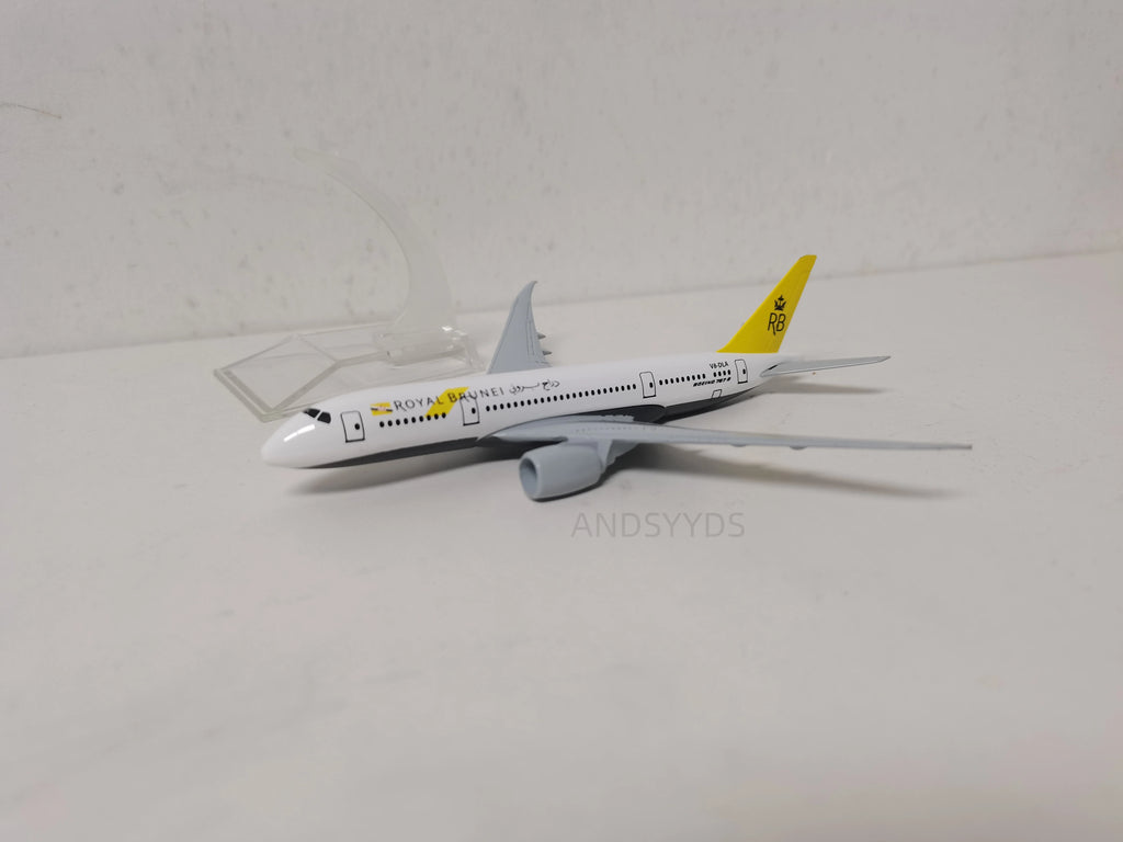 16cm Royal Brunei B787 Plane Model Adults Fun Child Toy Plane Aircraft Diecast Metal Airplane Diecast Collected Gift By Aviation