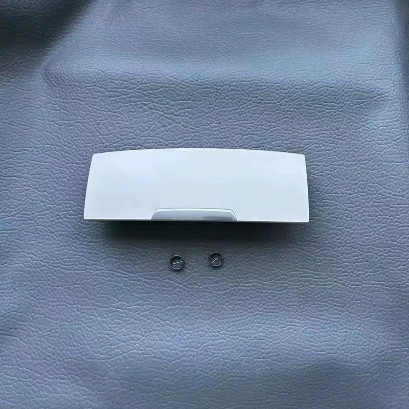 New Genuine OEM Glasses Case Box Car Interior Roof Sunglasses Holder For Mercedes-Benz C200 C260 E260 E300 E200 GLC260 GLC200