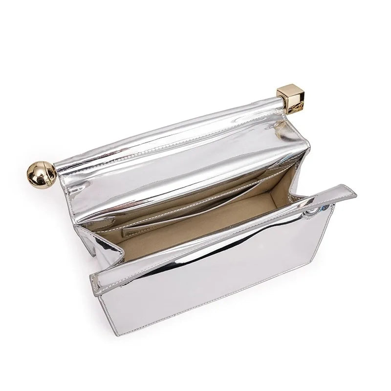 A New Luxury, Fashionable and Niche Rolled-up Clutch Bag for Women, A Versatile Folding Chain Single-shoulder Crossbody Bag