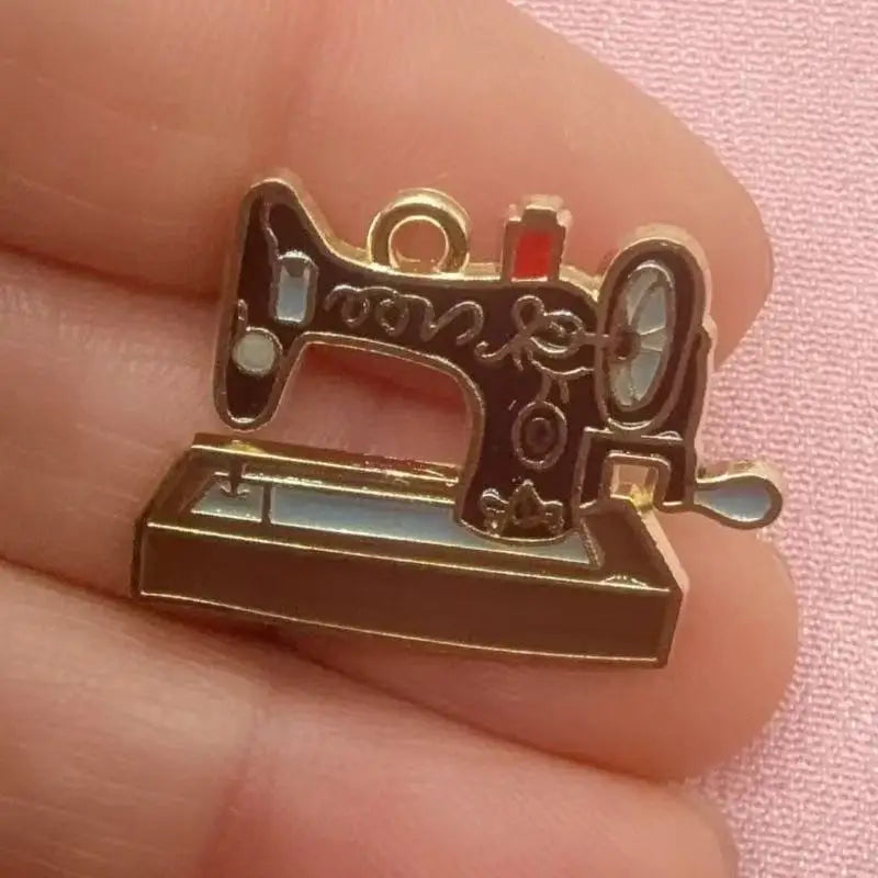 10pcs 20 oil dripping retro nostalgic bicycle sewing machine camera pendant DIY alloy jewelry accessories pendant