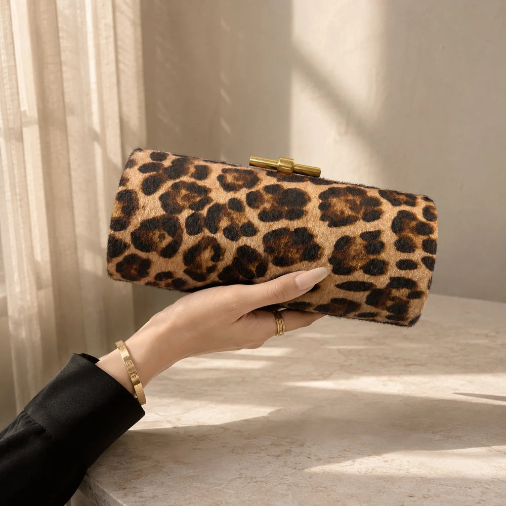 Exotic Leopard Print Velvet Clutch Bag Shoulder Crossbody for Evening Party Women's Fashion Handbag Chain Element Stylish