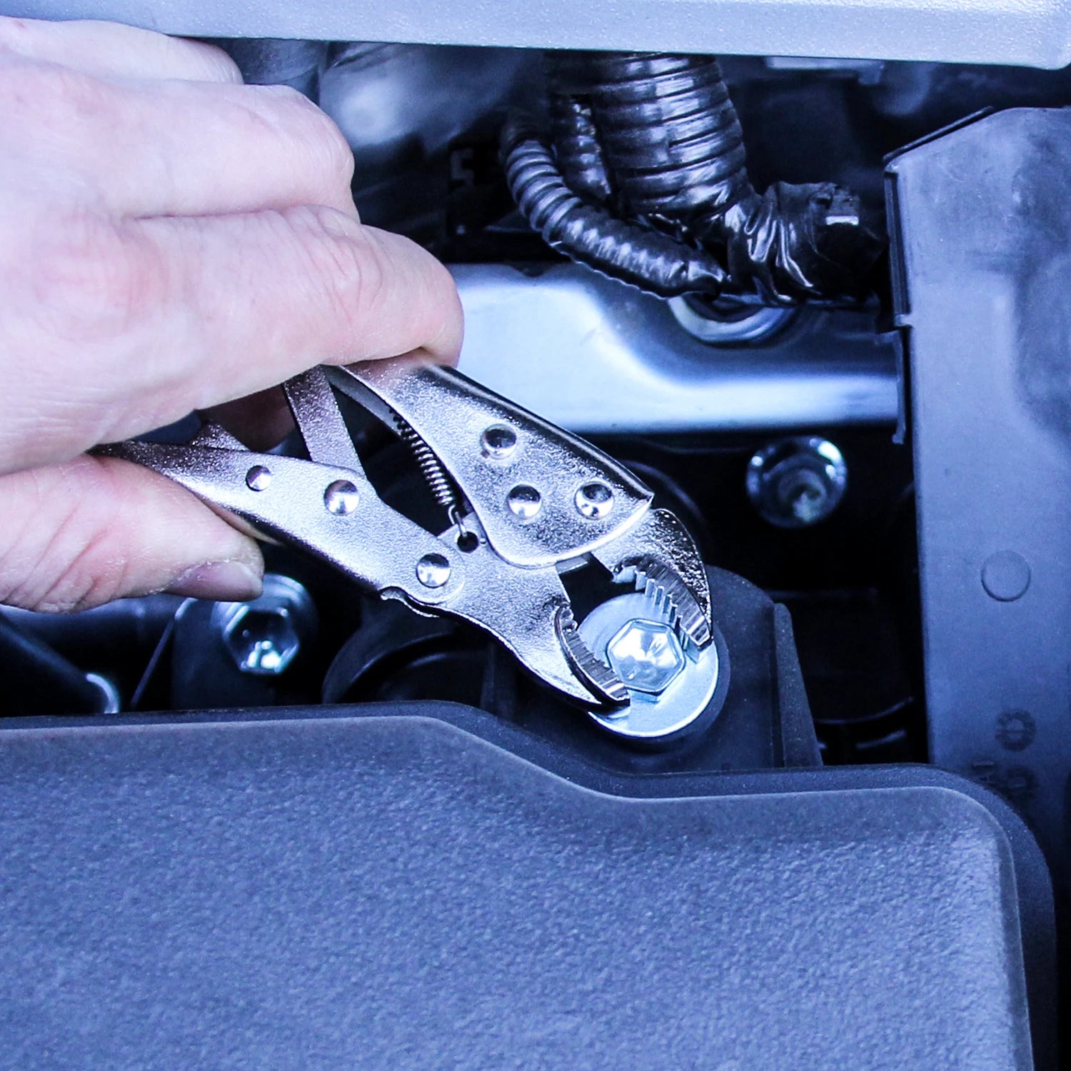 GOSWIFT 4 in. Curved Jaw Locking Pliers Mini Locking Pliers