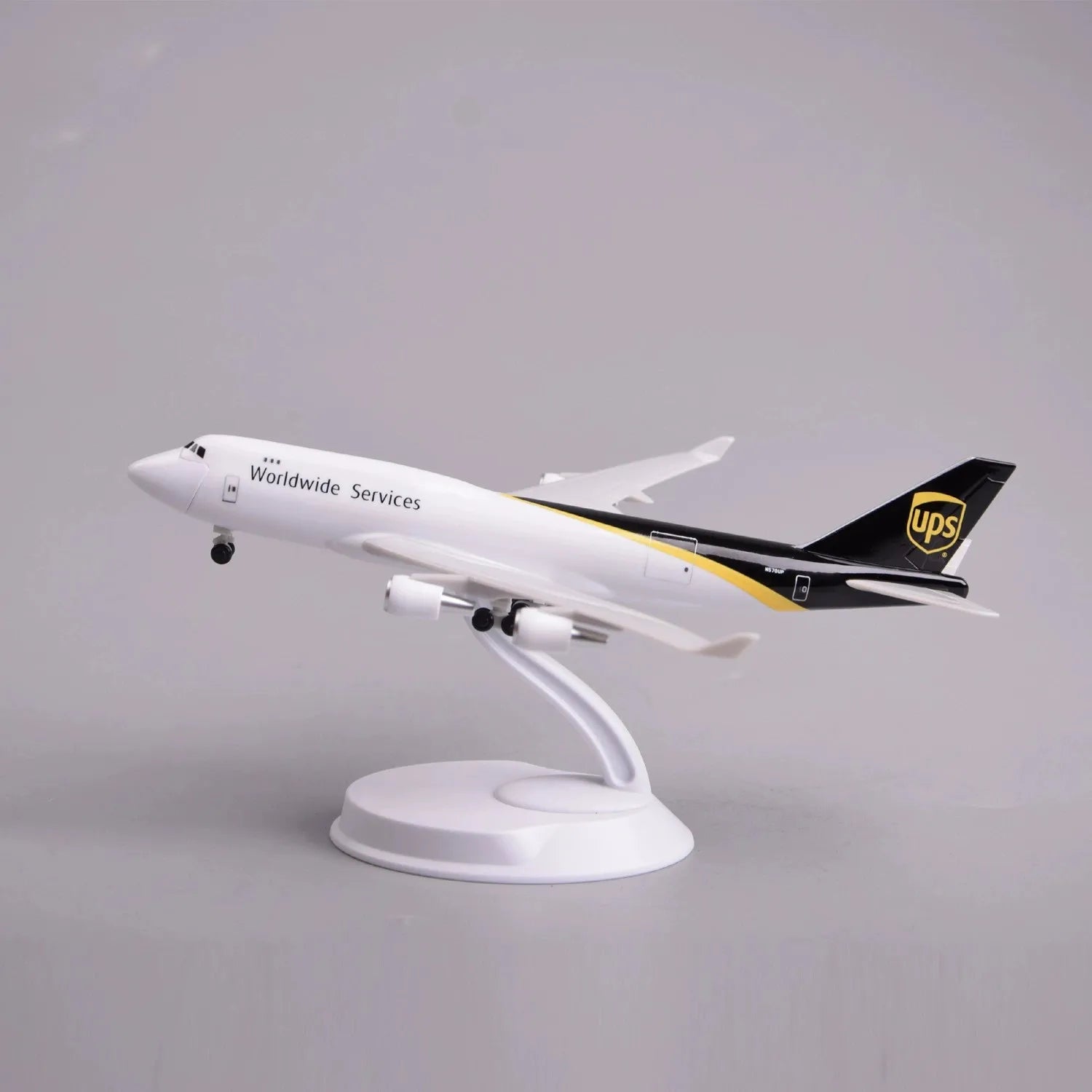747 Series Openable Cargo Door Scale Aircraft Model 20cm China Eastern Cargo B747 ABS Miniature Airplane Model Adults Fun Gift