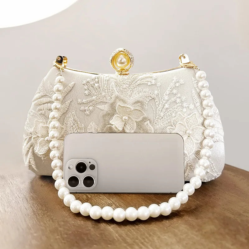 Fashion Pearl Chain Handbags Female White Embroidered Lace Flower Clutch Purse Crossbody Shoulder Party Wedding Prom Evening Bag
