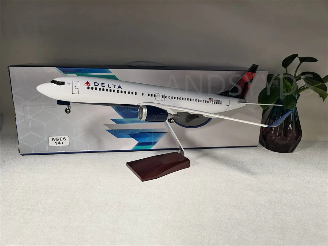 B737 airplane toy Airways 47cm Delta Aeroplane 737 1:85 Scale Model Diecast Resin Plane With Light and Wheel Landing Gears Gift