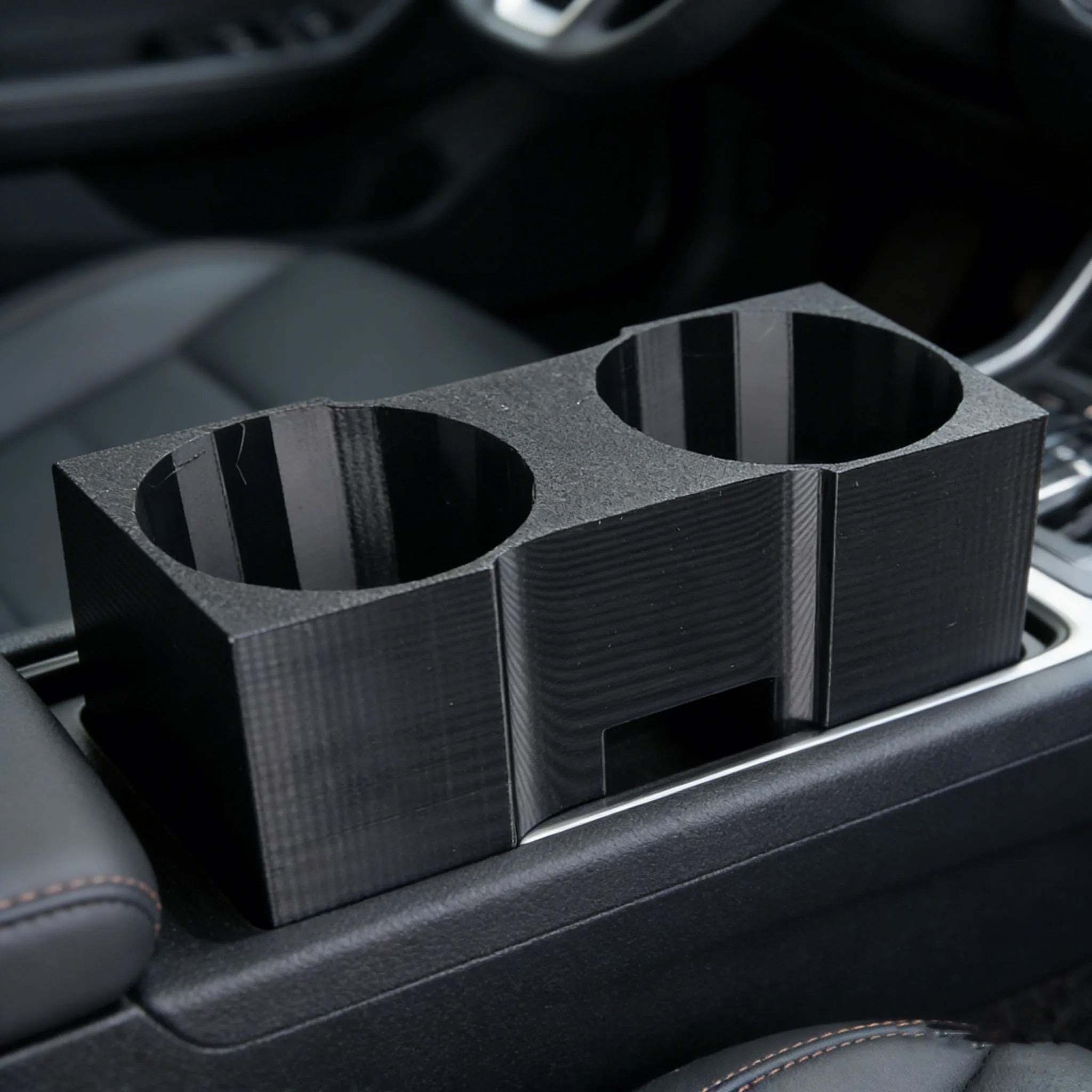 For Volkswagen Golf 5 & 6 Car Cup Holder Black Plastic Cans Bottles Mount Holder 0.25L 0.5L Car Interior Accessories