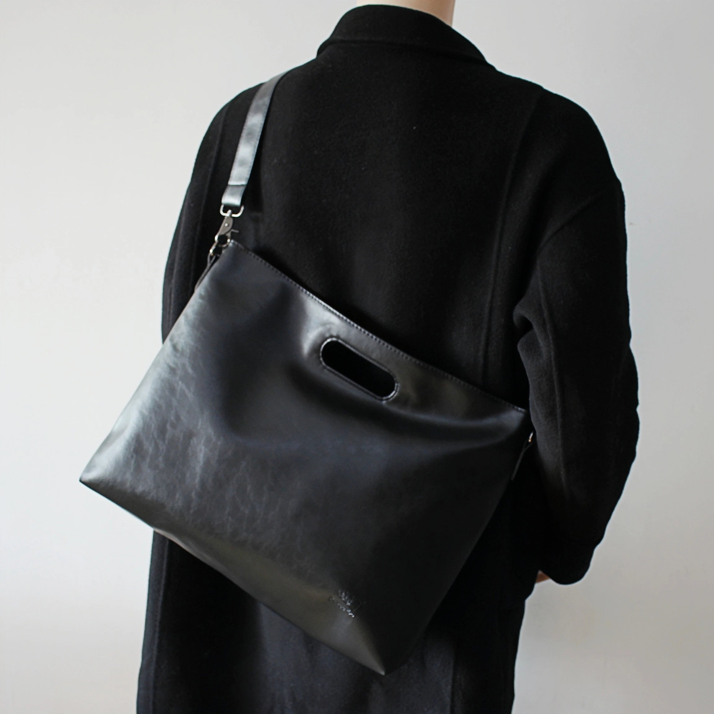 European And American Fashion Retro Patent Leather Shiny Surface Handbag Multifunctional Portable Single Shoulder Crossbody Bags