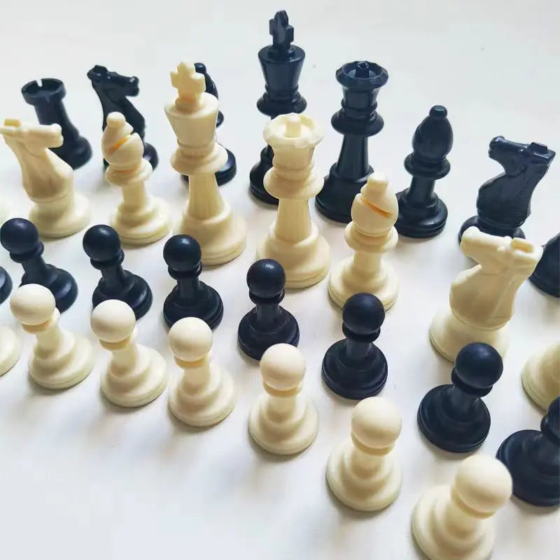 32pcs Wooden Chess Pieces Complete Chessmen wood Chess Set Chess Piece Accessories