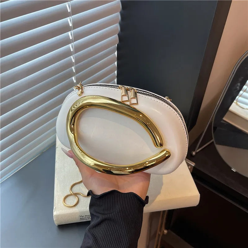 Retro Gold Metal Handle Women Clutch Bag PU Leather Chain Shoulder Crossbody Bag Mini Evening Purse for Party Wedding Daily Use