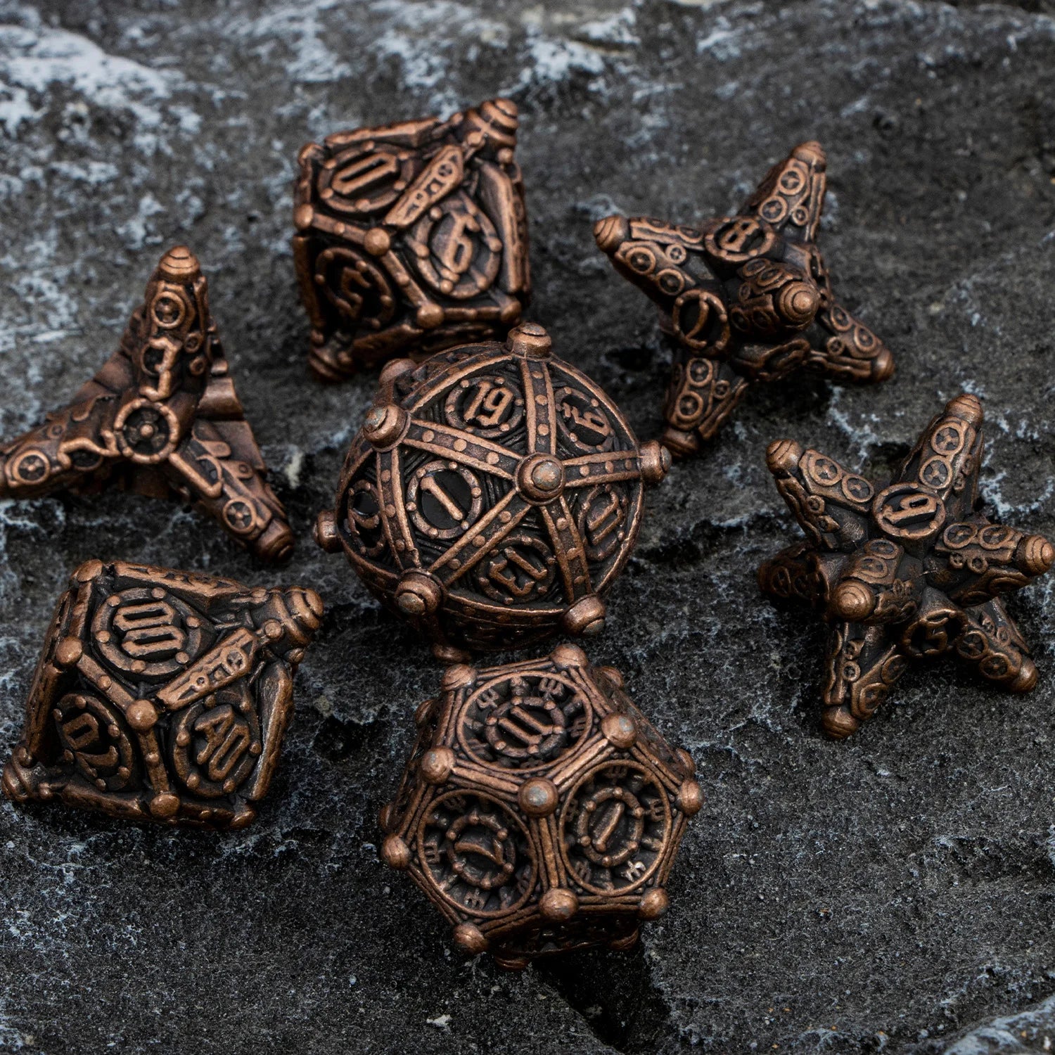 Metal DND Dice Set D&D Polyhedral Dice for Dungeon and Dragon D and D Dice Set RPG Role Playing Games D20 D12 D10 D8 D6 D4
