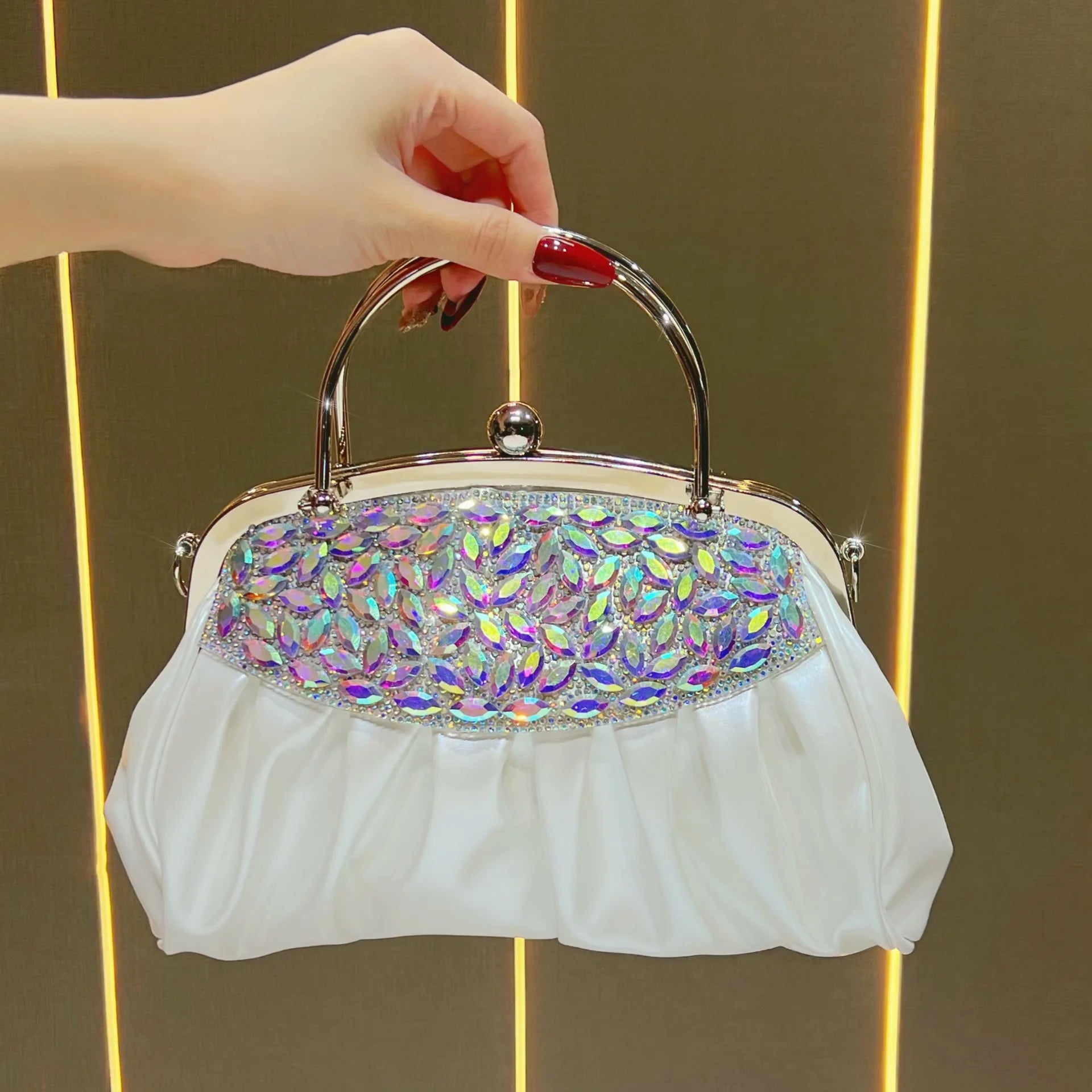 women's bags, light luxury party handbags, diamond-encrusted women's handbags, celebrity temperament, high-end dinner bags