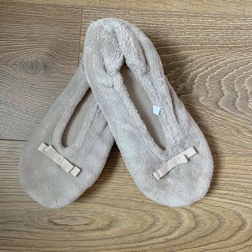 Home Slipper Women Winter Warm Indoor Floor Shoes Flat Fluffy Lazy Female Black house Ballerina Slipper Socks dancing Flipflop