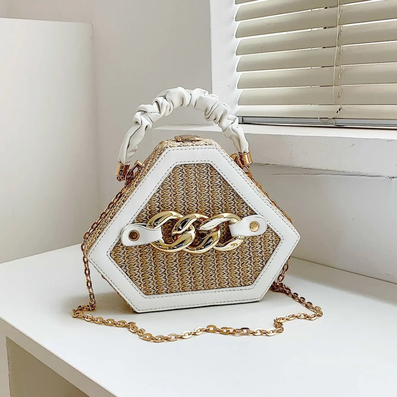 Patchwork Straw Carry-on Women's Bag Fashion Chain Diagonal Bag Summer Texture Chain Bag Woven Carry-on Box Bag