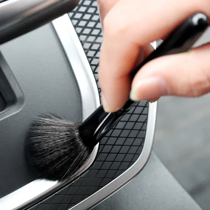 Ultra-Soft Detailing Brush Super Dense Auto Interior Detail Brush With Synthetic Bristles Car Dashboard Duster Detailing Brush