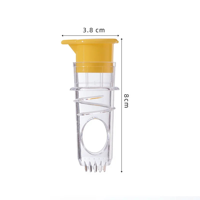 Portable Lemon Squeezer Plastic Resuable Lightweight Juices Reamer Washable Manual Juices Reamer Built in Filter for Home Travel