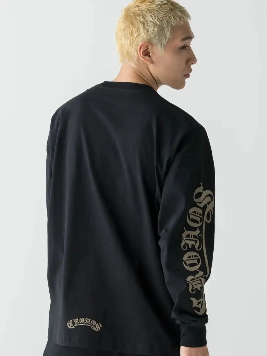CRONOS Men's Oversized Long Sleeve T-Shirt Gothic Script Print Streetwear Tee Casual Hip Hop Fashion Gym Fitness Workout Tops