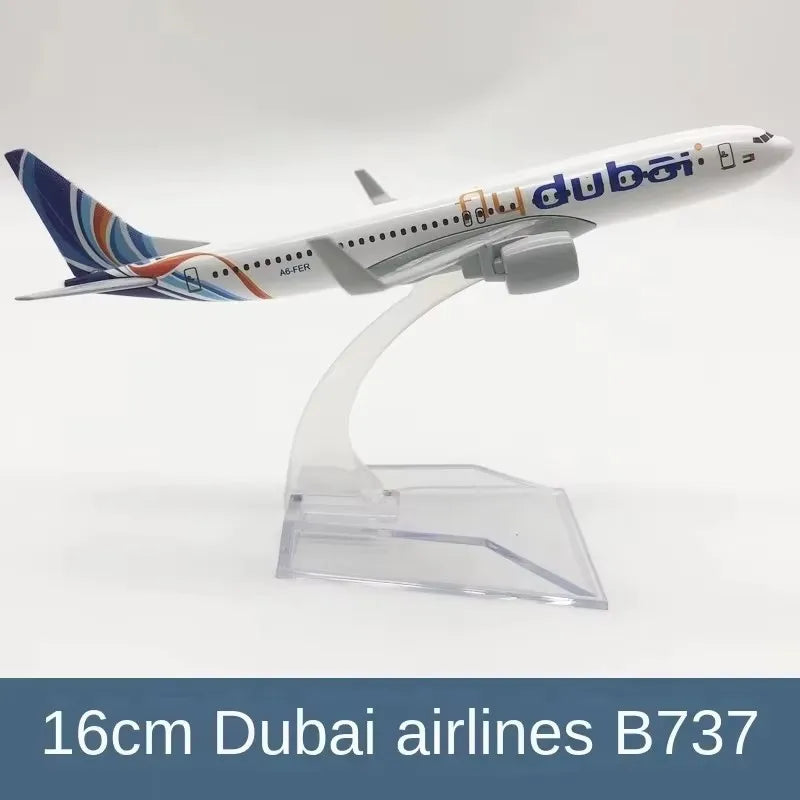 1/400 Scale B737 Dubai Airline Alloy Aircraft Model 16cm Simulation Airliner Static Display with Stand