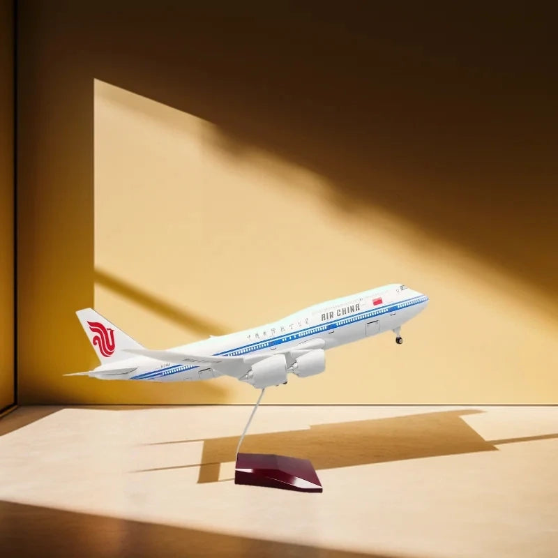Resin Air China 747 Model Airplane 47CM 1:150 Scale With Wheel LED Light Diecast Airplanes For Collection Gift By Aviatio
