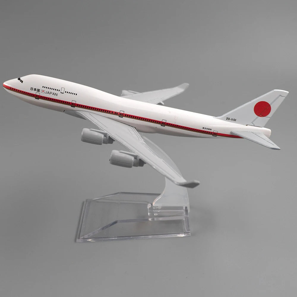 1/400 Aircraft Japanese Air Force One Boeing 747 16cm Alloy Plane Model Toys Children Kids Gift for Collection Decoration