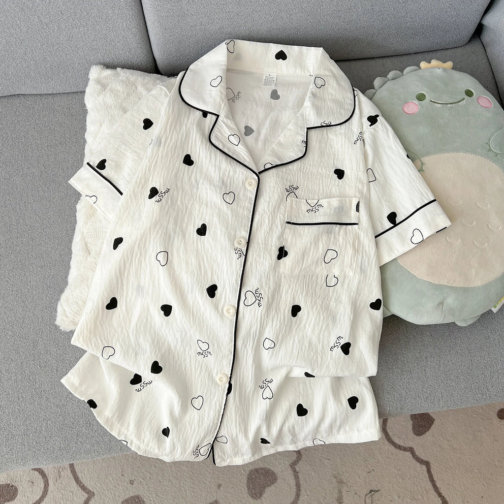 Women's Summer Thin Pajamas with Heart-Shaped Pattern, Short-Sleeved Shorts, Sweet and Cute, Can Be Worn Outside in Summer, Two-Piece Home Wear Set