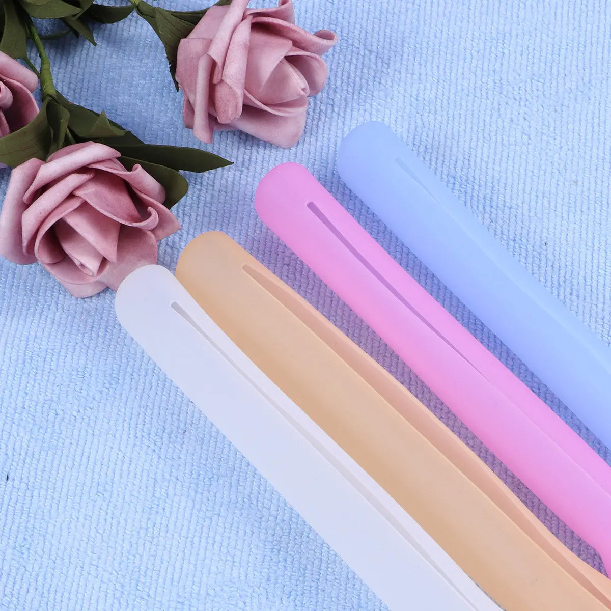 4Pcs Silicone Toothbrush Holder Covers Food Grade Safe Hygienic Travel Friendly Portable Protective Case for Toothbrush Family