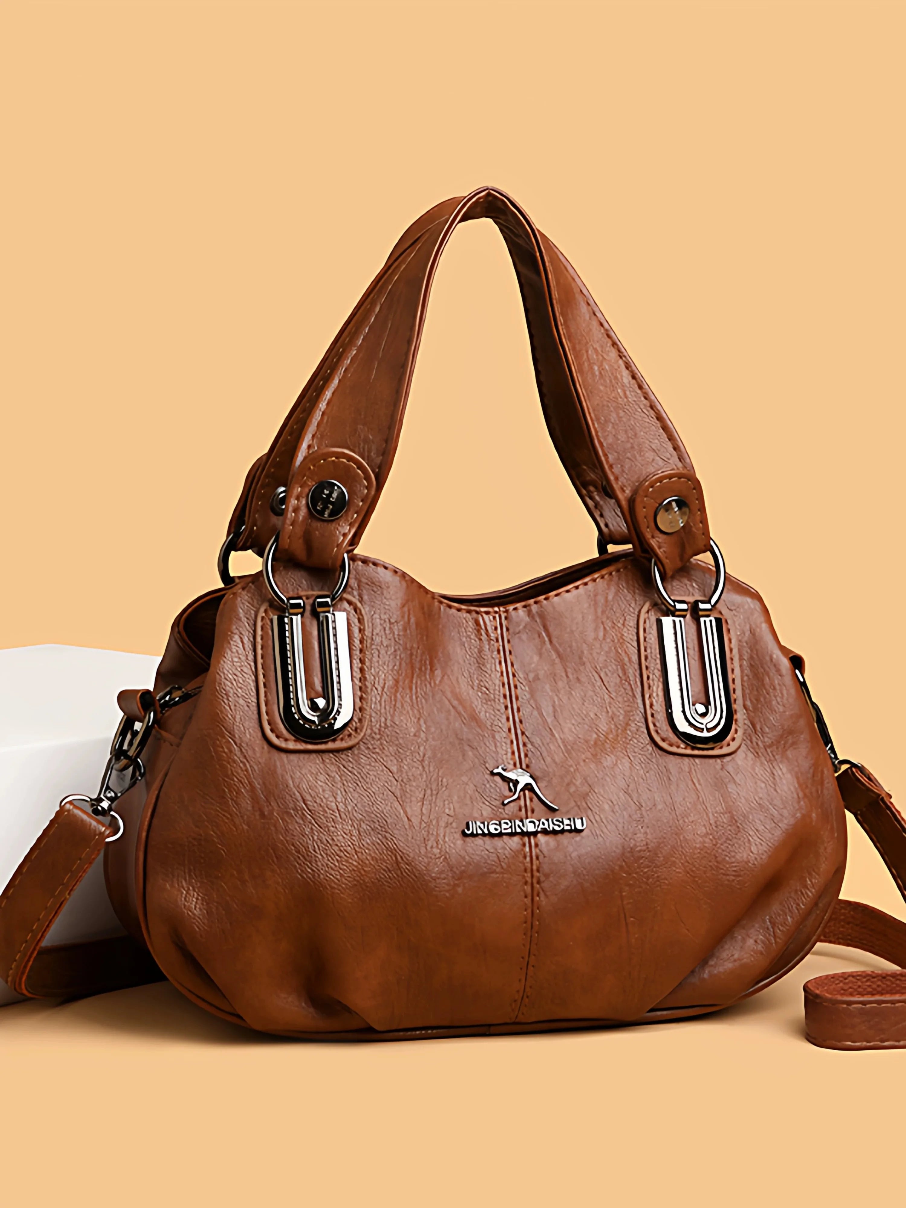 Middle aged women's bag 2026 new large capacity genuine leather shoulder bag, soft leather casual mother bag, cowhide crossbody
