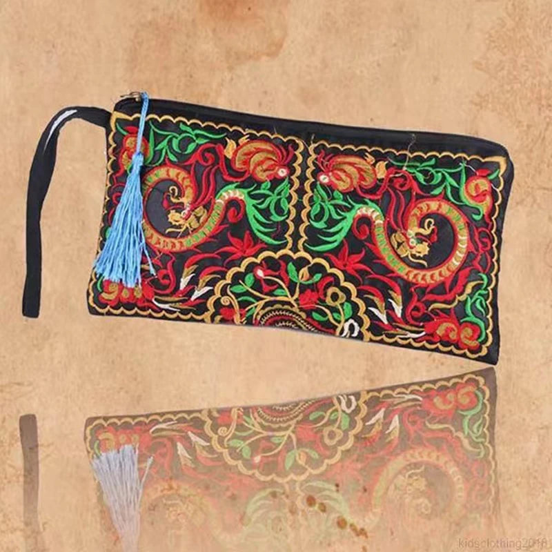 Embroidered long-style handbag, retro large-capacity clutch bag, women's evening bag, mobile phone organizer Wallet