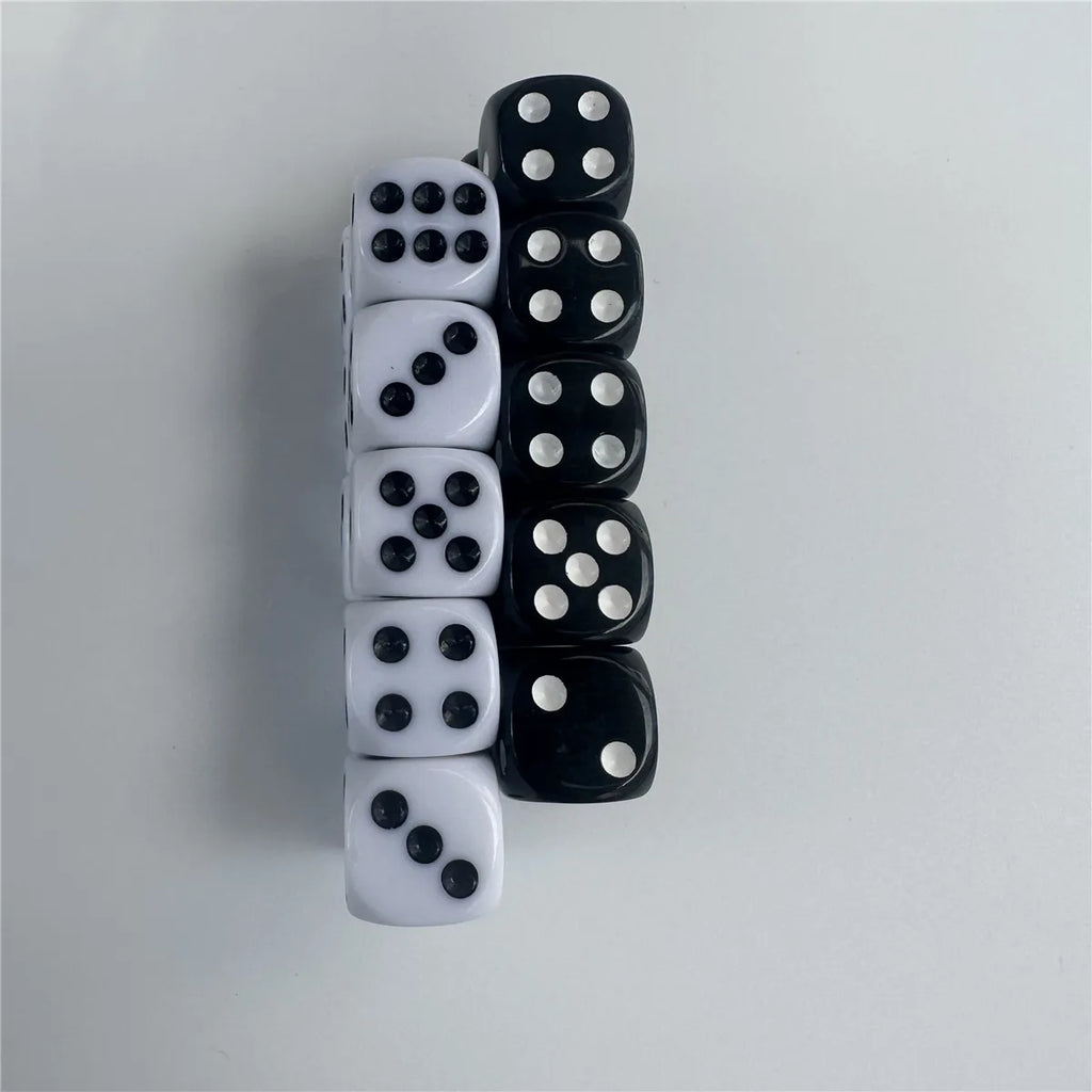 High-quality 10Pcs/Lot 14/16mm Dice Set White Black Point Drinking Dice Acrylic White Round Corner D6 Points Dice Club Party