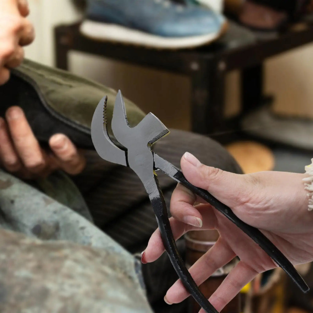 Easy Use Leathercraft Cobbler Plier Durable Metal Pincer Carbon Steel Shoe Mending Tool Multi Tool for Handcraft