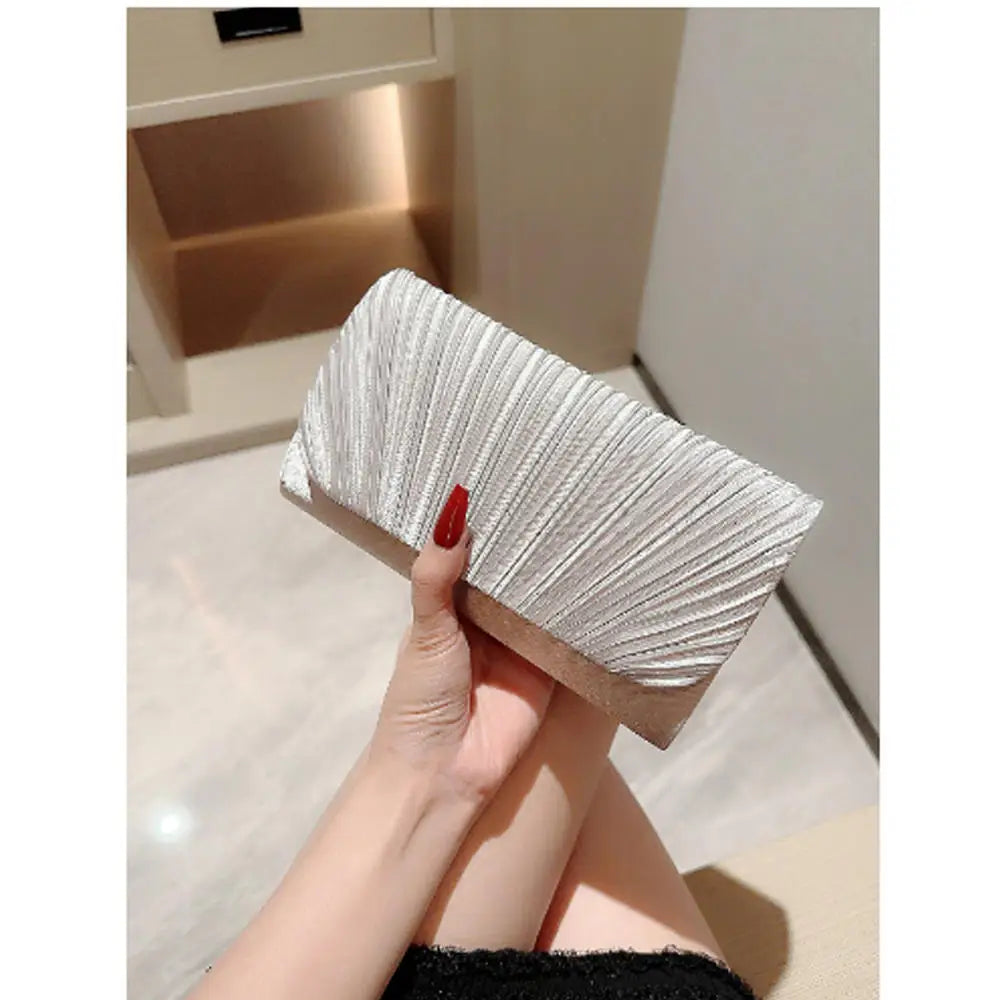Ladies Shiny Clutch Fashionable Fashion Elegant Purse Evening Clutch Bag Glossy Gold Envelope Bag For Red Carpet Events Weddings