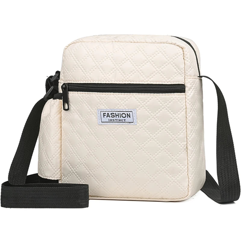 Both Men and Women Can Carry It, with a Large Capacity Bag That Can Hold Water Bottles It Is Lightweight and Simple, Suitable for