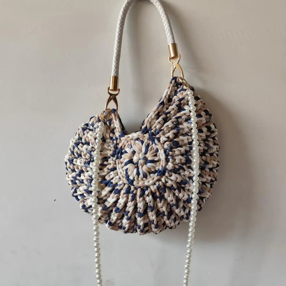 Creative Candy Color Conch Bag For Women Crochet Shoulder Bags Funny Cute Pearls Chains Handmade Weave Crossbody Hobo Shell Bag