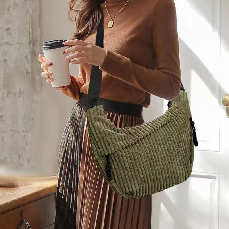 Comfort Curved Shoulder Crossbody Bag Solid Color, Portable Sling Pouch for Motorbike Travel Outdoor Leisure Strolls