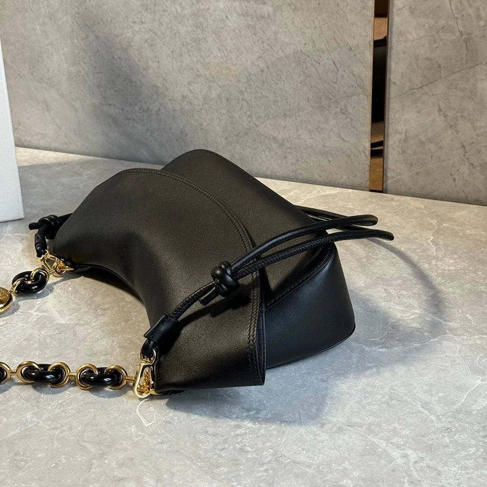 Women's Retro Minimalist Luxury Leather Designer Style Tote Shoulder Bag Large Capacity Commuting Hand Bags for Women