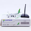 XX40210 Alloy Collectible Plane Gift JC Wings 1:400 1/400 LATAM Airlines Airbus A320neo Diecast Aircraft Model PR-XBG With Stand